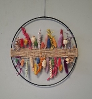 Ring met droogbloemen